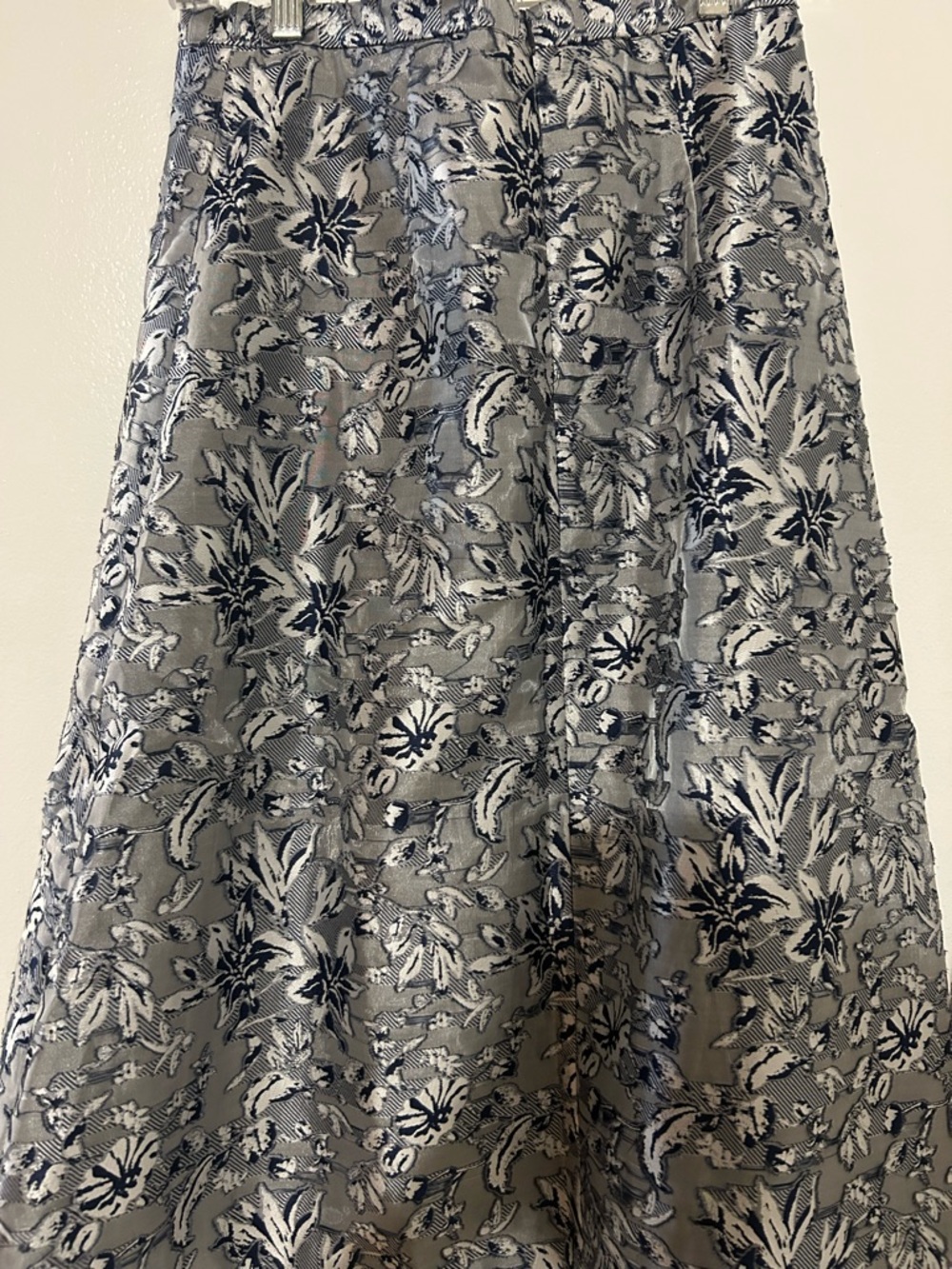 Beautiful Floral Jacquard A-Line Skirt in Navy and Silver - Picture 2 of 3